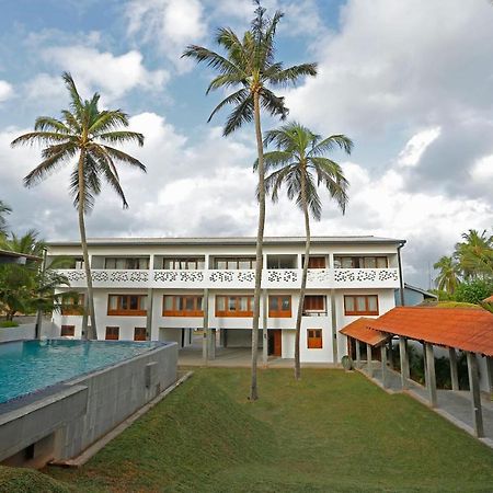 เดอะ บีช บูทิก โฮเต็ล ปามุนุกามา Hotel อุสเวตาเกอิยาวา ภายนอก รูปภาพ