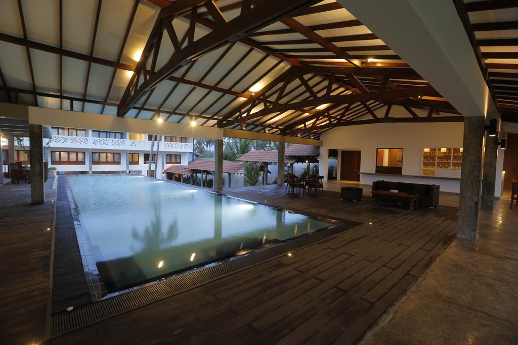 เดอะ บีช บูทิก โฮเต็ล ปามุนุกามา Hotel อุสเวตาเกอิยาวา ภายนอก รูปภาพ